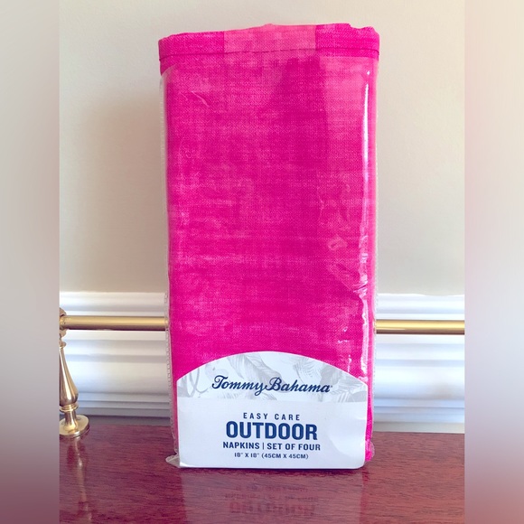 Tommy Bahama Outdoor Pink Napkins (1) Set of 4 - Picture 1 of 2